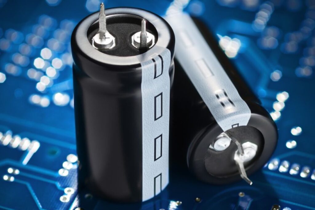 خازن در apc ups